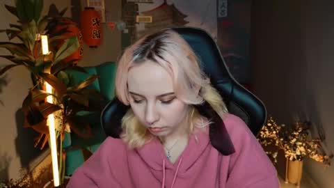 Snapshot of jasminemilko chatting on 03/09/25, 08:18 Jasmine online show from 03/09/25, 08:18