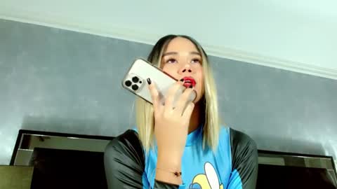 Snapshot of jasminemoore chatting on 02/07/25, 10:30 Jazmin online show from 02/07/25, 10:30
