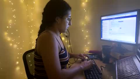Snapshot of jasmineprincess_ chatting on 03/06/26, 05:09 Jasmine online show from 03/06/26, 05:09