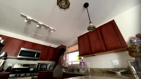 Snapshot of jasminesun12 chatting on 09/28/25, 07:19 jasminesun12 online show from 09/28/25, 07:19