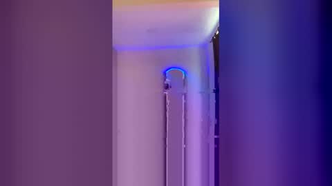 Jasminne online show from 12/19/25, 02:35