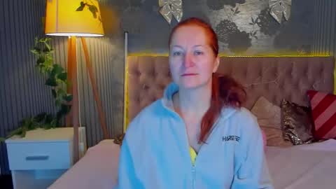 Jasmine online show from 01/19/26, 01:48