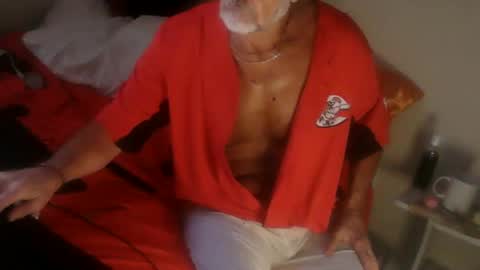 Snapshot of jasonreloaded694u chatting on 01/06/25, 10:15 Jason online show from 01/06/25, 10:15