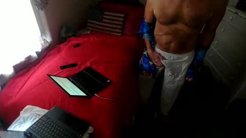 Snapshot of jasonreloaded694u chatting on 09/28/25, 01:05 Jason online show from 09/28/25, 01:05