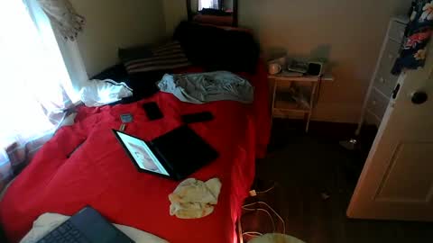 Snapshot of jasonreloaded694u chatting on 09/29/25, 12:10 Jason online show from 09/29/25, 12:10