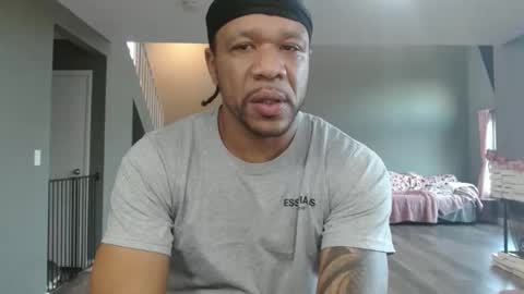 Snapshot of jasonsweets chatting on 03/25/26, 01:22 Jason Sweets online show from 03/25/26, 01:22