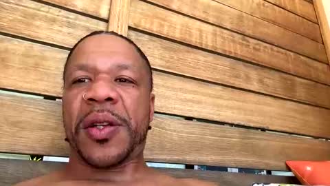 Snapshot of jasonsweets chatting on 04/21/26, 07:28 Jason Sweets online show from 04/21/26, 07:28