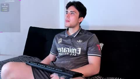 Snapshot of jasonxd98 chatting on 09/21/25, 01:07 Jason online show from 09/21/25, 01:07