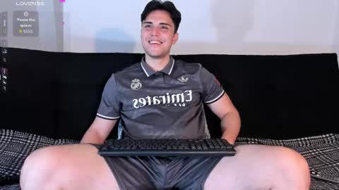 Snapshot of jasonxd98 chatting on 09/28/25, 01:44 Jason online show from 09/28/25, 01:44