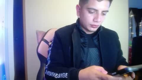 Snapshot of jasonxx13 chatting on 12/01/25, 03:00 Jason online show from 12/01/25, 03:00