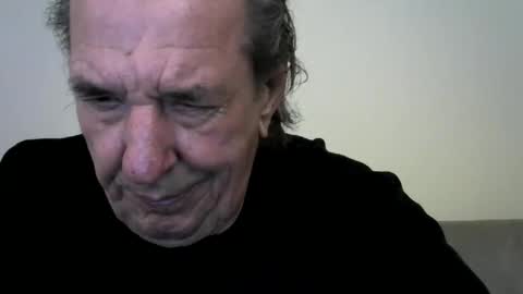 Snapshot of jaspal55 chatting on 11/06/25, 11:22 jaspal55 online show from 11/06/25, 11:22