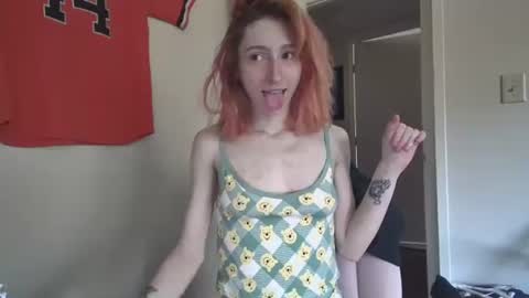 Snapshot of jasper1thewhor3 chatting on 10/17/25, 03:03 jasper1thewhor3 online show from 10/17/25, 03:03