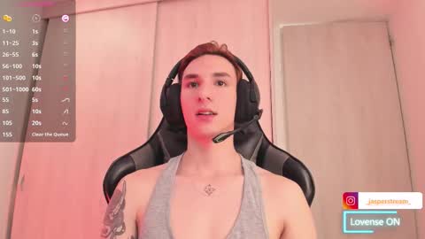 Snapshot of jasper__thompson chatting on 10/13/25, 09:15 jasper__thompson online show from 10/13/25, 09:15