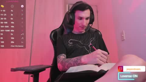 Snapshot of jasper__thompson chatting on 04/10/26, 07:24 jasper__thompson online show from 04/10/26, 07:24