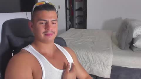 JBrooksXx online show from 01/30/25, 11:45