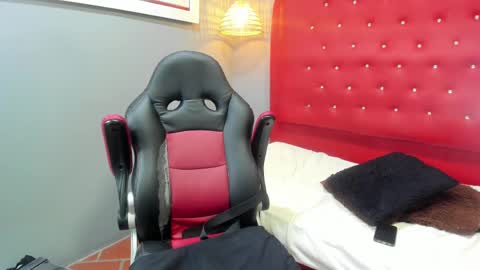 jasperjohnson online show from 03/12/25, 09:02