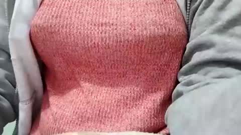 Snapshot of jasspreettt chatting on 12/17/24, 02:55 jasspreettt online show from 12/17/24, 02:55