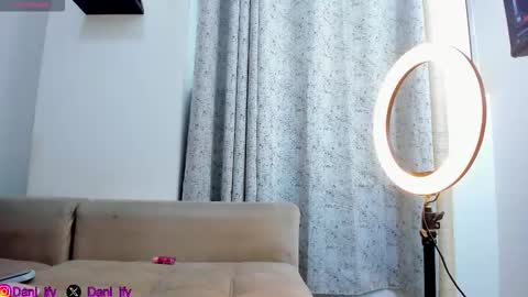 dani and javi online show from 02/25/26, 10:41