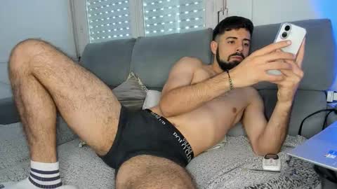 Javier  online show from 12/20/25, 03:19