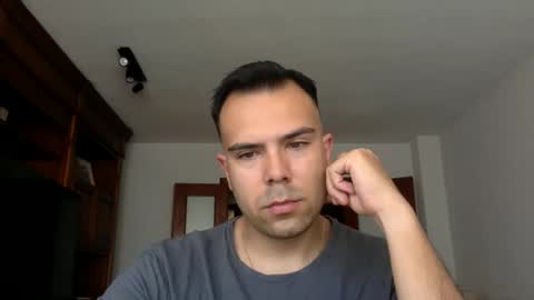 Snapshot of javierscm chatting on 09/17/25, 10:28 javierscm online show from 09/17/25, 10:28