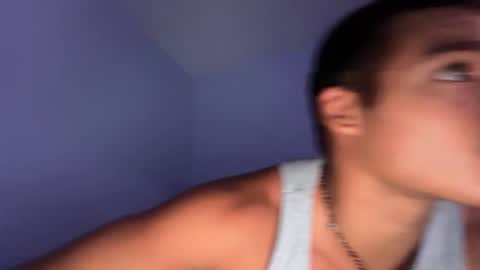 Snapshot of javiricorich chatting on 09/22/25, 12:34 javiSdick online show from 09/22/25, 12:34