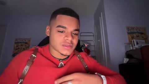 Snapshot of javiricorich chatting on 10/30/25, 07:21 javiSdick online show from 10/30/25, 07:21