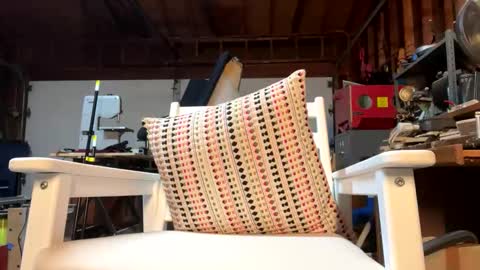 Snapshot of jawssharkparty chatting on 10/16/25, 03:29 Jaws online show from 10/16/25, 03:29