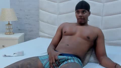 jax black online show from 12/17/25, 07:20