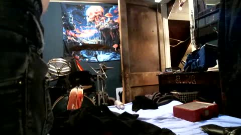 Snapshot of jax_skyfallin chatting on 01/04/25, 01:52 jaxxx666 online show from 01/04/25, 01:52