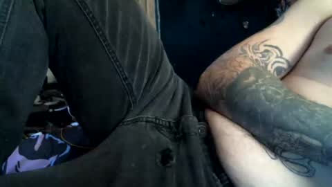 Snapshot of jax_skyfallin chatting on 01/27/25, 09:44 jaxxx666 online show from 01/27/25, 09:44