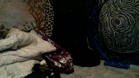 Snapshot of jax_skyfallin chatting on 02/14/25, 07:38 jaxxx666 online show from 02/14/25, 07:38