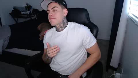 Snapshot of jaxafterdark chatting on 01/08/26, 06:54 JAXX online show from 01/08/26, 06:54