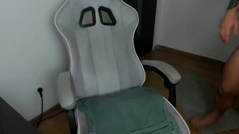 JaxonHunk online show from 03/09/25, 05:22