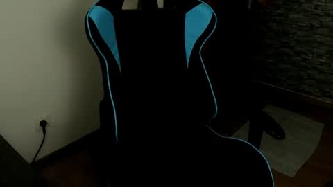 Snapshot of jaxonhunk chatting on 07/02/26, 12:43 JaxonHunk online show from 07/02/26, 12:43