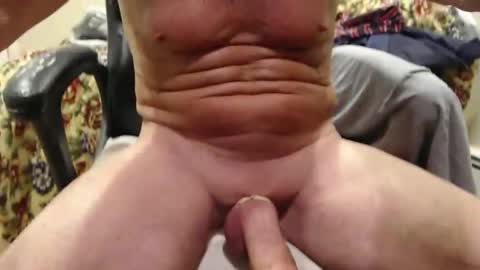 Snapshot of jay2057 chatting on 11/21/25, 07:29 jay2057 online show from 11/21/25, 07:29