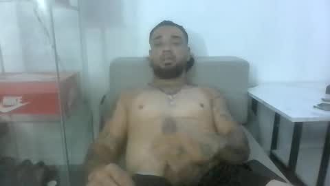 Snapshot of jay594025 chatting on 04/20/26, 03:48 jay594025 online show from 04/20/26, 03:48