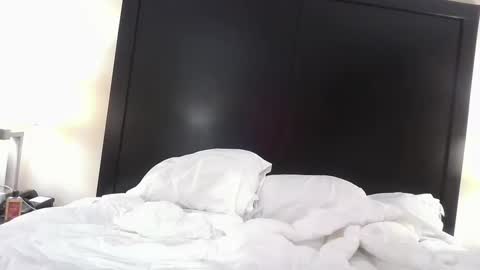 Snapshot of jay779x chatting on 02/01/25, 01:02 mj online show from 02/01/25, 01:02