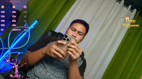 Snapshot of jay_hotcummer chatting on 04/13/26, 09:59 JL online show from 04/13/26, 09:59