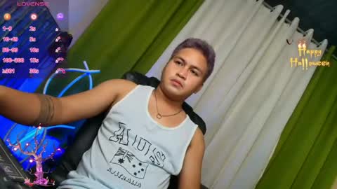 Snapshot of jay_hotcummer chatting on 04/21/26, 07:58 JL online show from 04/21/26, 07:58