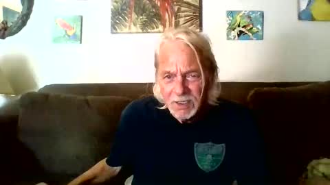 Snapshot of jay_jay1475 chatting on 11/23/25, 05:46 jay-jay1475 online show from 11/23/25, 05:46