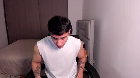 Jay marcos online show from 01/05/25, 02:38