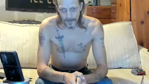 Snapshot of jay_short7863 chatting on 06/04/26, 12:11 O F jay short786 online show from 06/04/26, 12:11