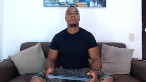 Snapshot of jay_smit chatting on 12/02/24, 06:21 jay smit online show from 12/02/24, 06:21