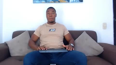 Snapshot of jay_smit chatting on 12/26/24, 11:35 jay smit online show from 12/26/24, 11:35