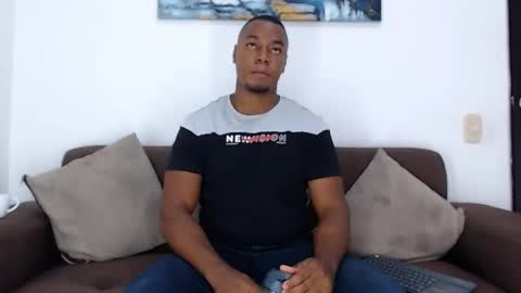 Snapshot of jay_smit chatting on 01/16/25, 11:16 jay smit online show from 01/16/25, 11:16