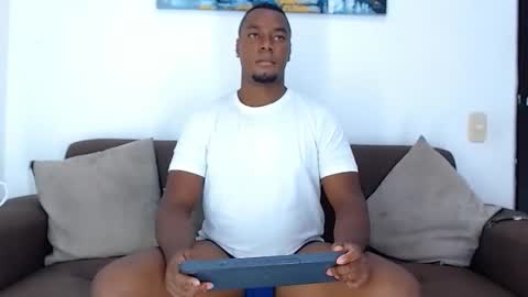 Snapshot of jay_smit chatting on 03/08/25, 12:11 jay smit online show from 03/08/25, 12:11