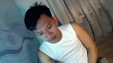 Snapshot of jay_xxx24 chatting on 06/23/26, 12:14 jay_xxx24 online show from 06/23/26, 12:14