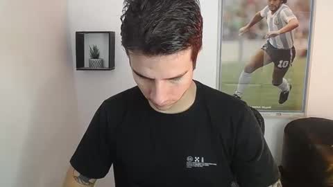 Snapshot of jayalvarrez_ chatting on 12/12/24, 05:04 Jay Alvarrez online show from 12/12/24, 05:04