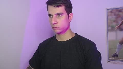 Snapshot of jayalvarrez_ chatting on 01/10/25, 06:17 Jay Alvarrez online show from 01/10/25, 06:17