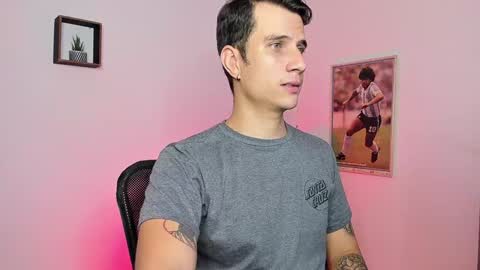 Snapshot of jayalvarrez_ chatting on 01/16/25, 09:40 Jay Alvarrez online show from 01/16/25, 09:40